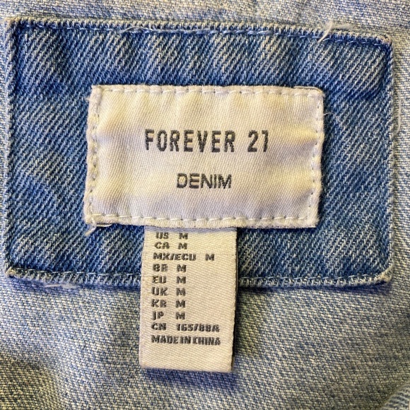 FOREVER 21 LIGHT DENIM JACKET - Picture 4 of 4